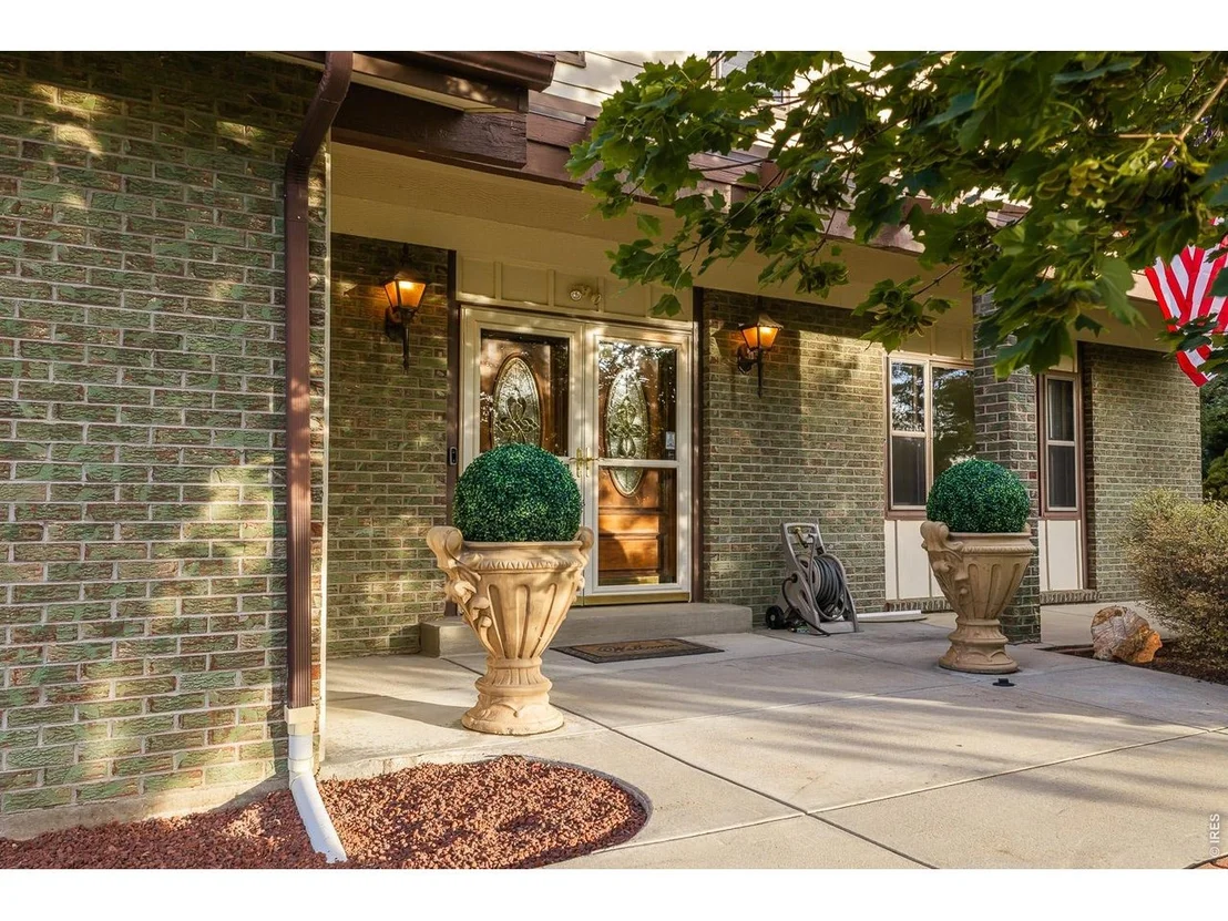 Photo of 6686 Apache Ct