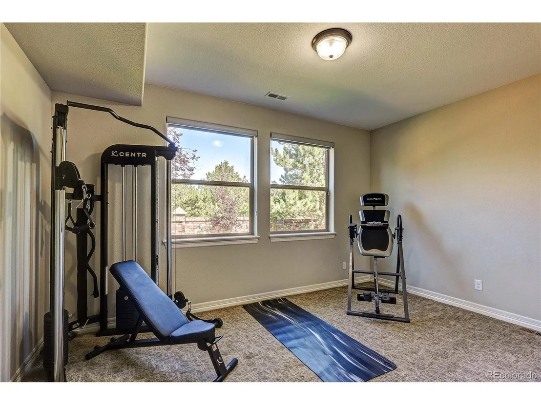 Photo of 9591 Sunset Hill Dr