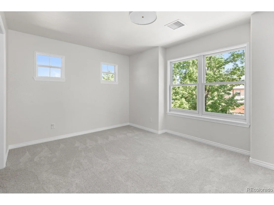 Photo of 58 Blue Heron Dr