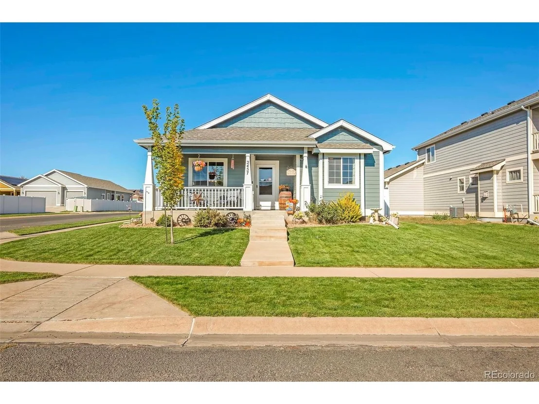 Photo of 2457 Shooting Star Way
