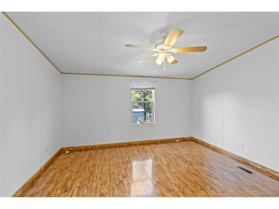 Photo of 264 W Dory Way