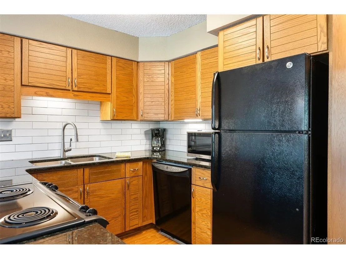 Photo of Unit 8 at 100 Bryant Blvd