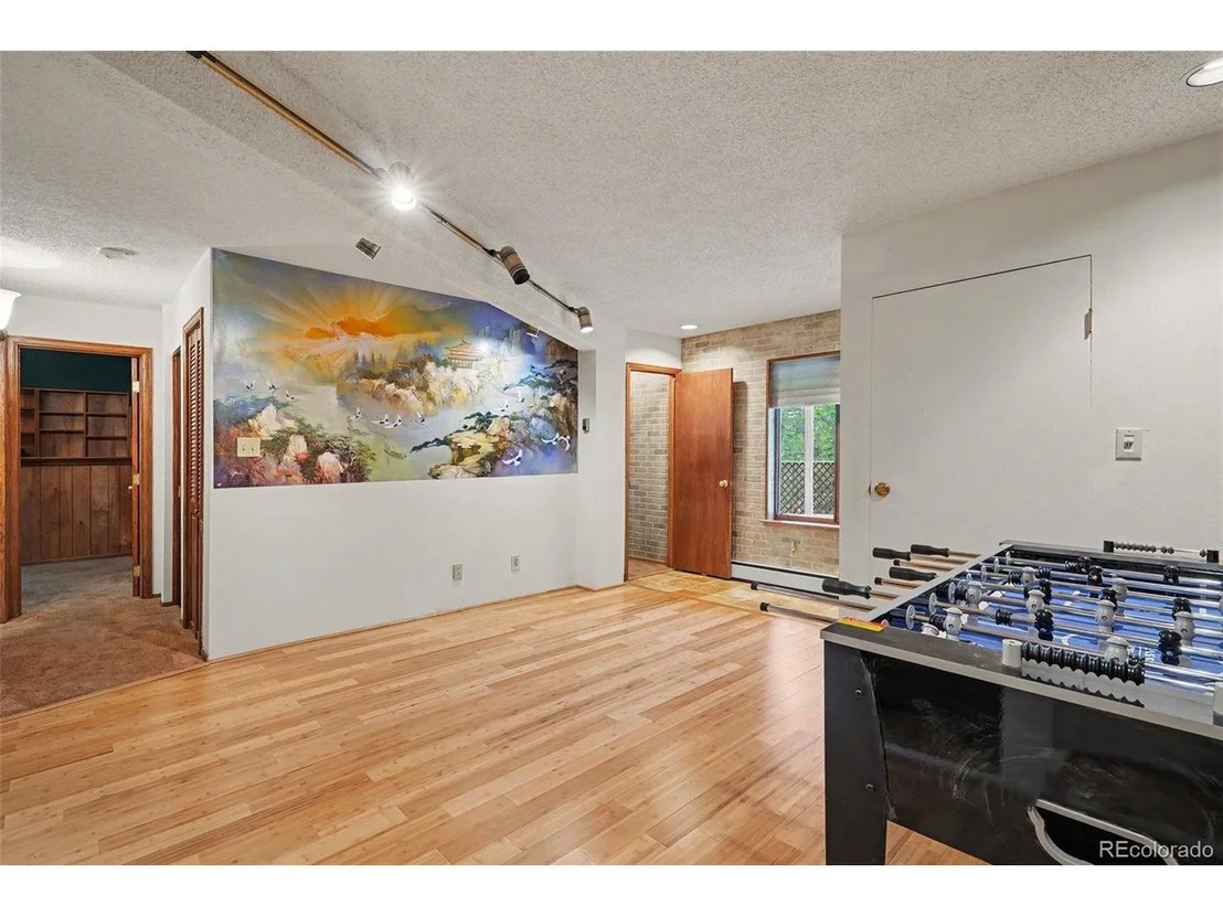 Photo of 10605 Crystal Dr