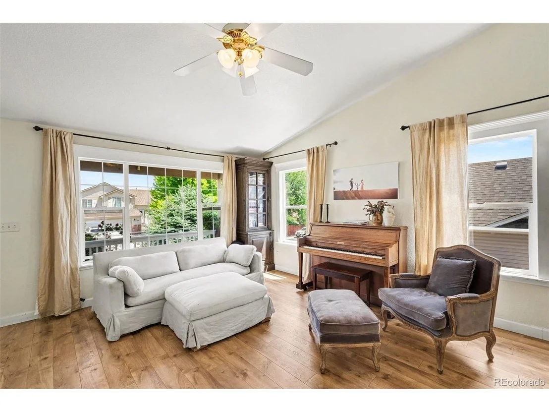 Photo of 3103 Cody Ave