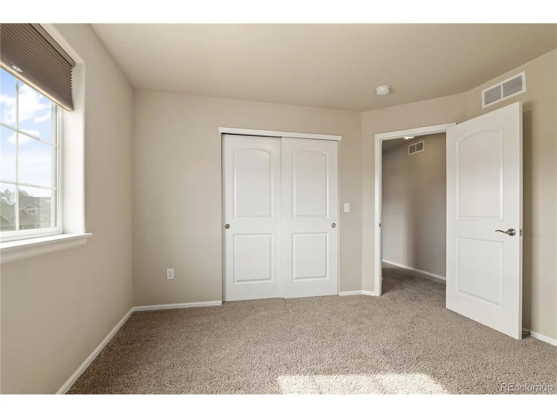 Photo of 1638 Shoreview Pkwy