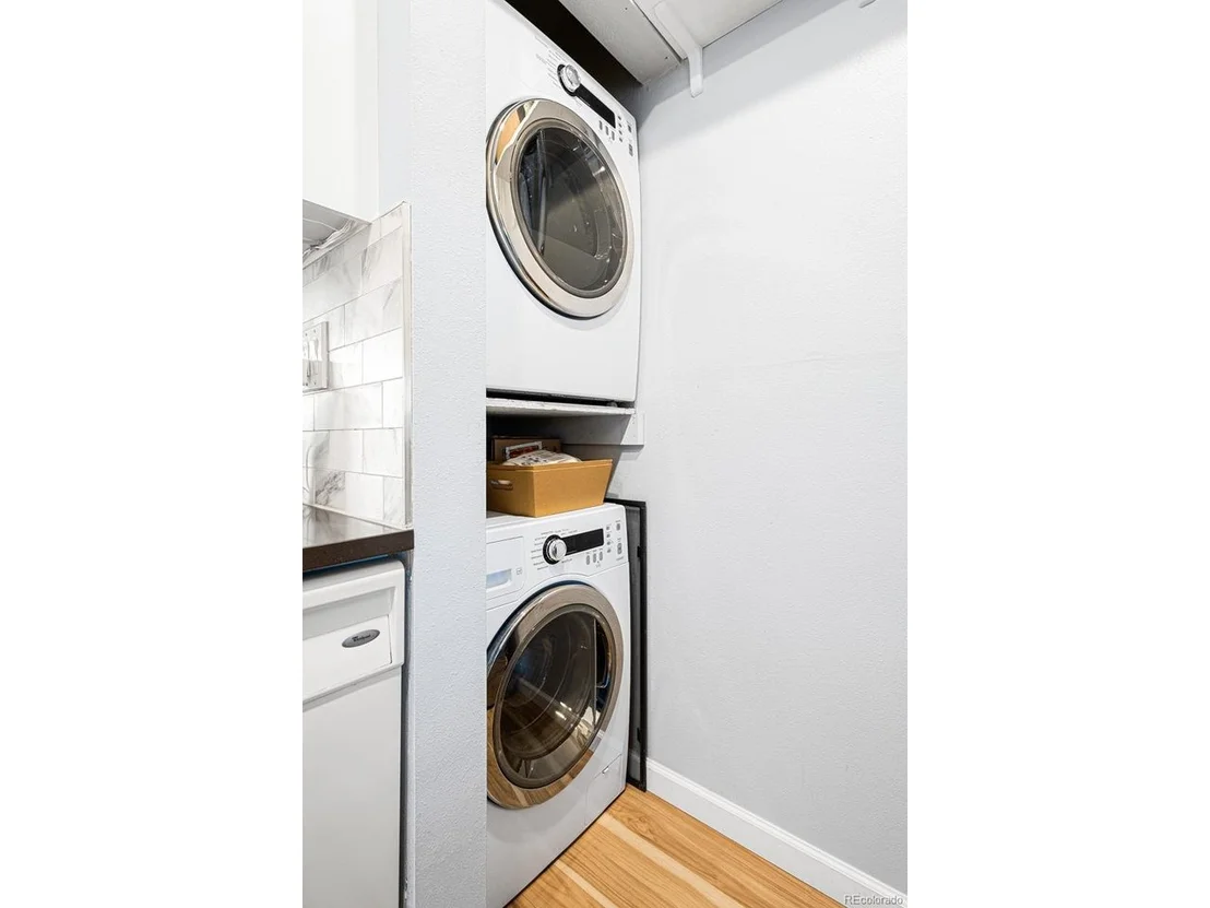 Photo of Unit 20 at 3025 Broadway St