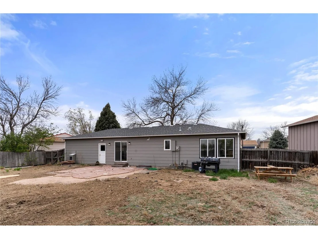 Photo of 11127 Clermont Dr