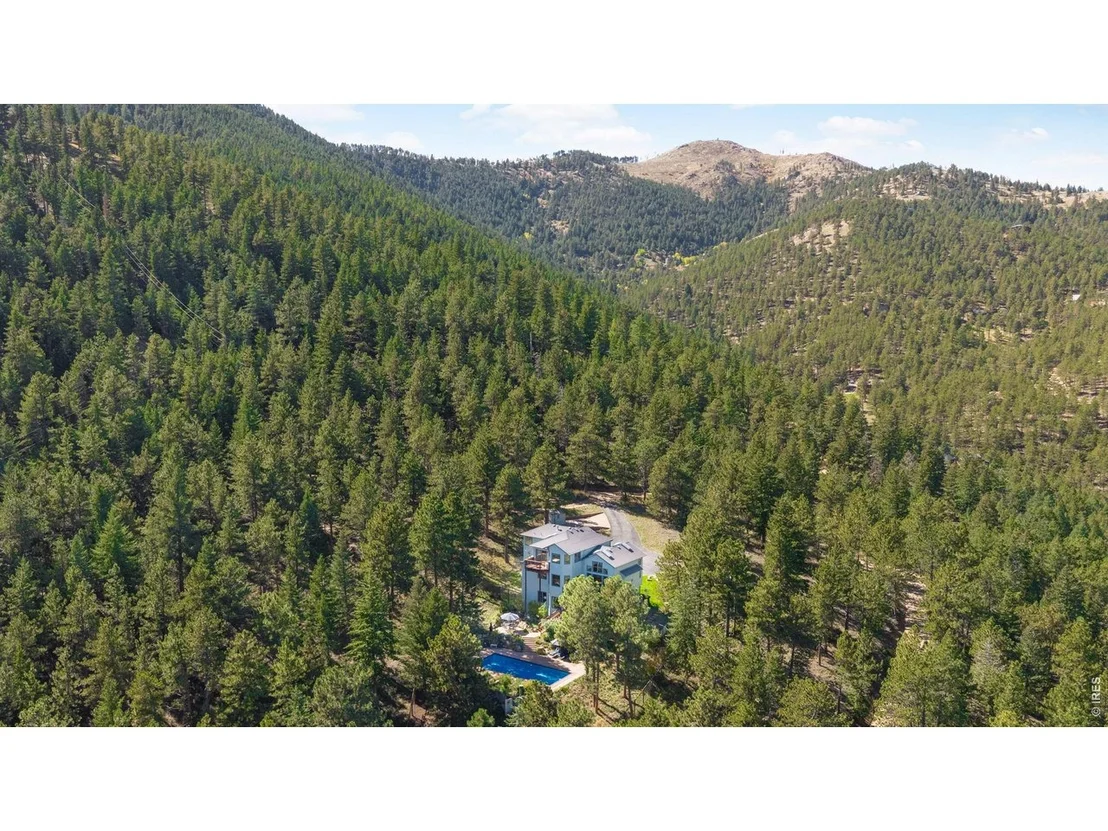 Photo of 191 Alaska Rd