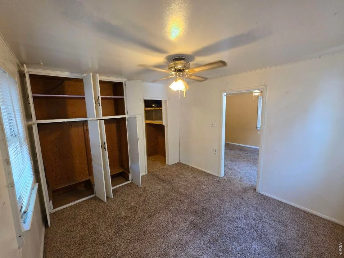 Photo of 310 N 8th Ave