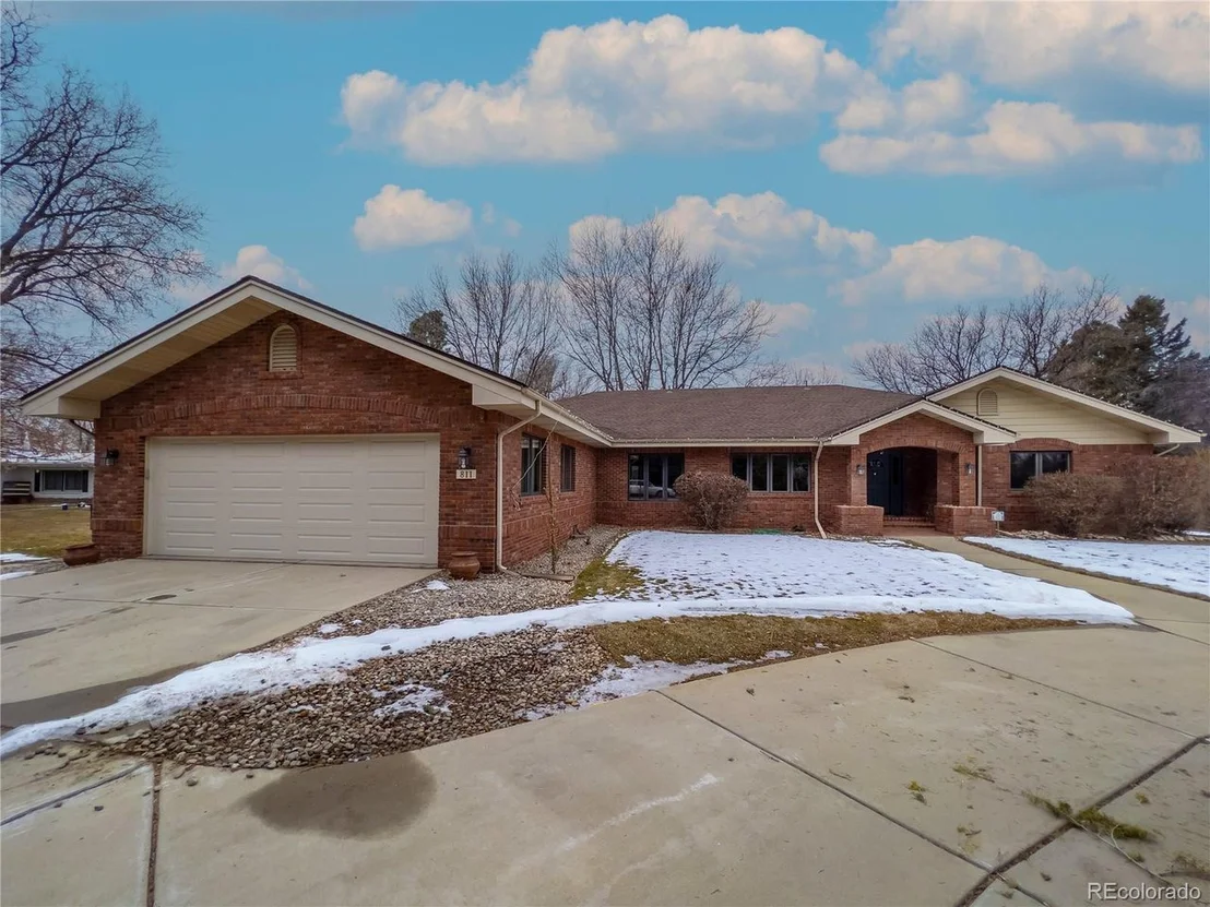 Photo of 811 Panorama Cir