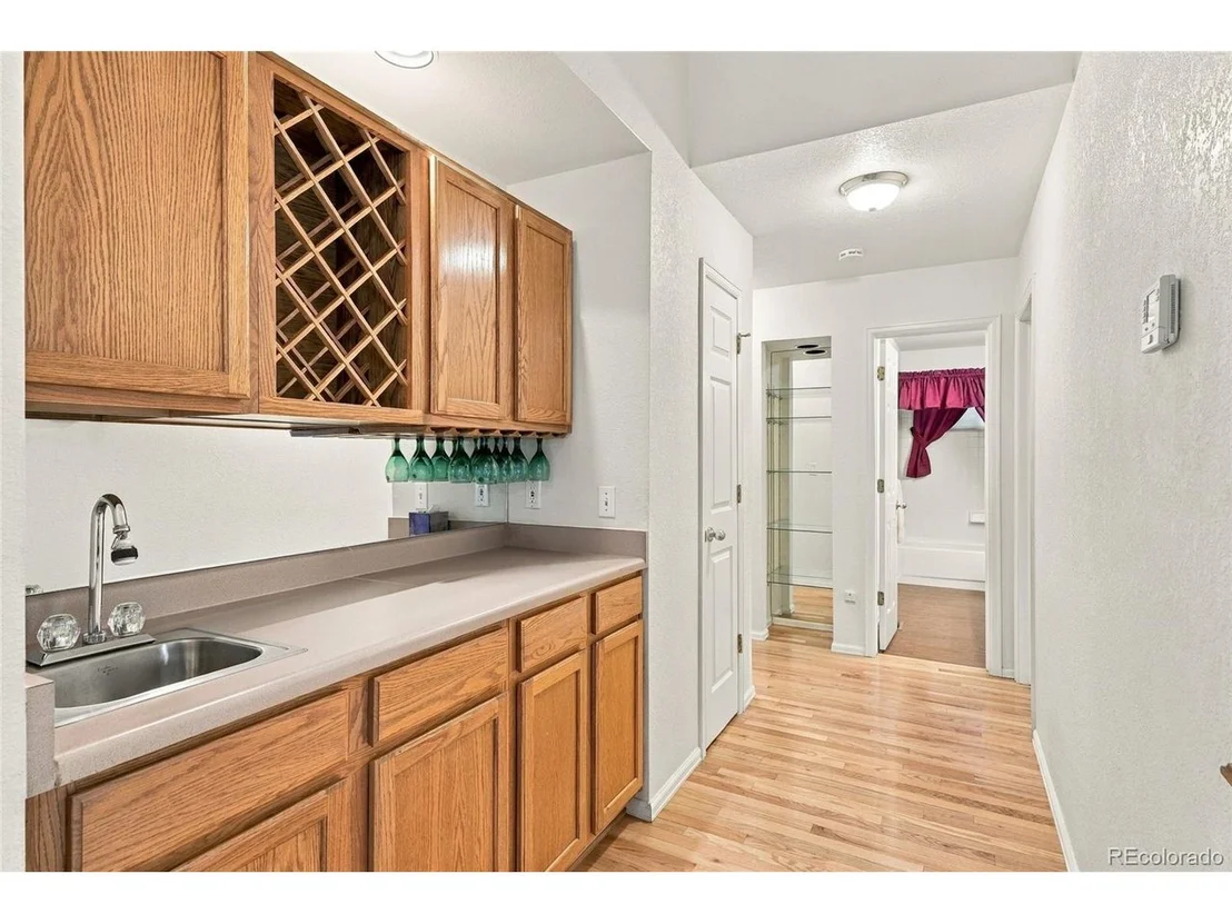 Photo of 10989 Gray Cir