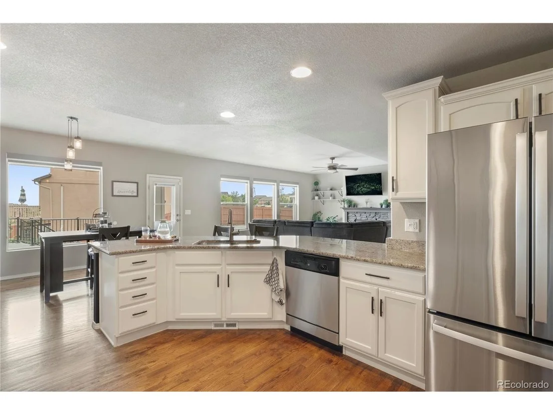 Photo of 12985 Mt Harvard Dr
