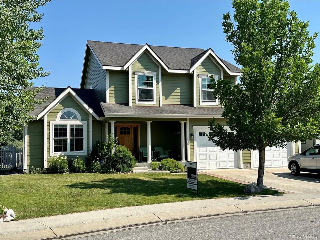 Photo of 15 Trailside Cir