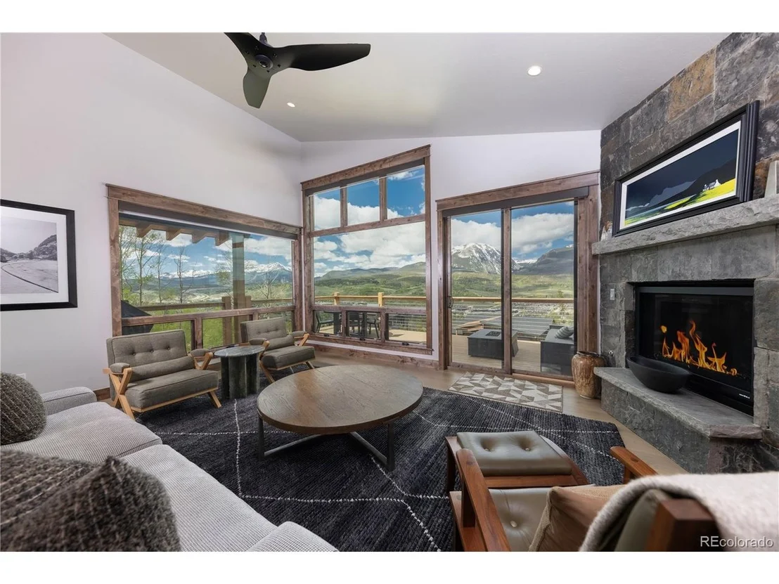 Photo of 27 Fly Caster Ln
