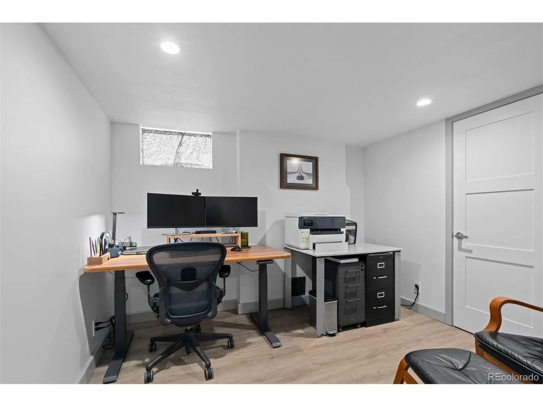 Photo of 1295 Forest St