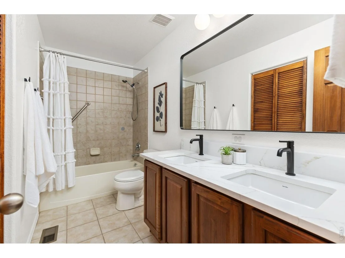 Photo of 5414 Clover Basin Dr