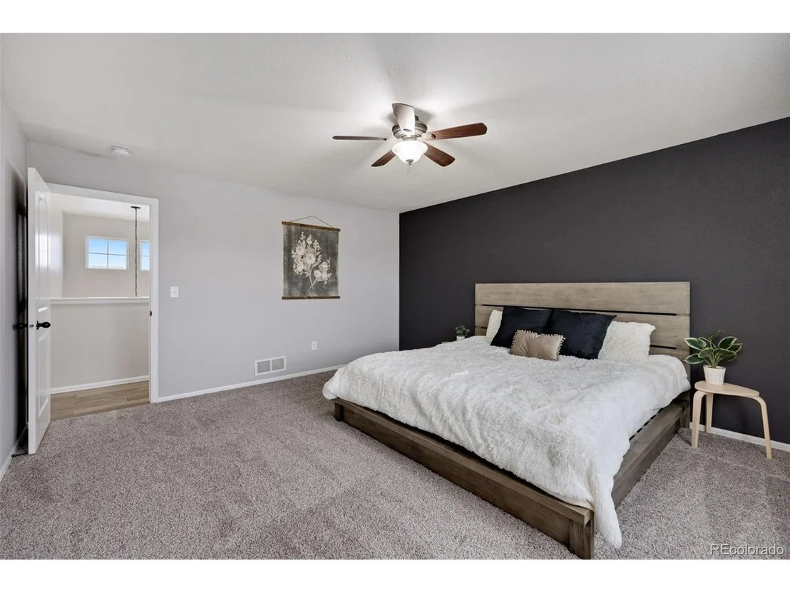 Photo of 490 Territory Ln