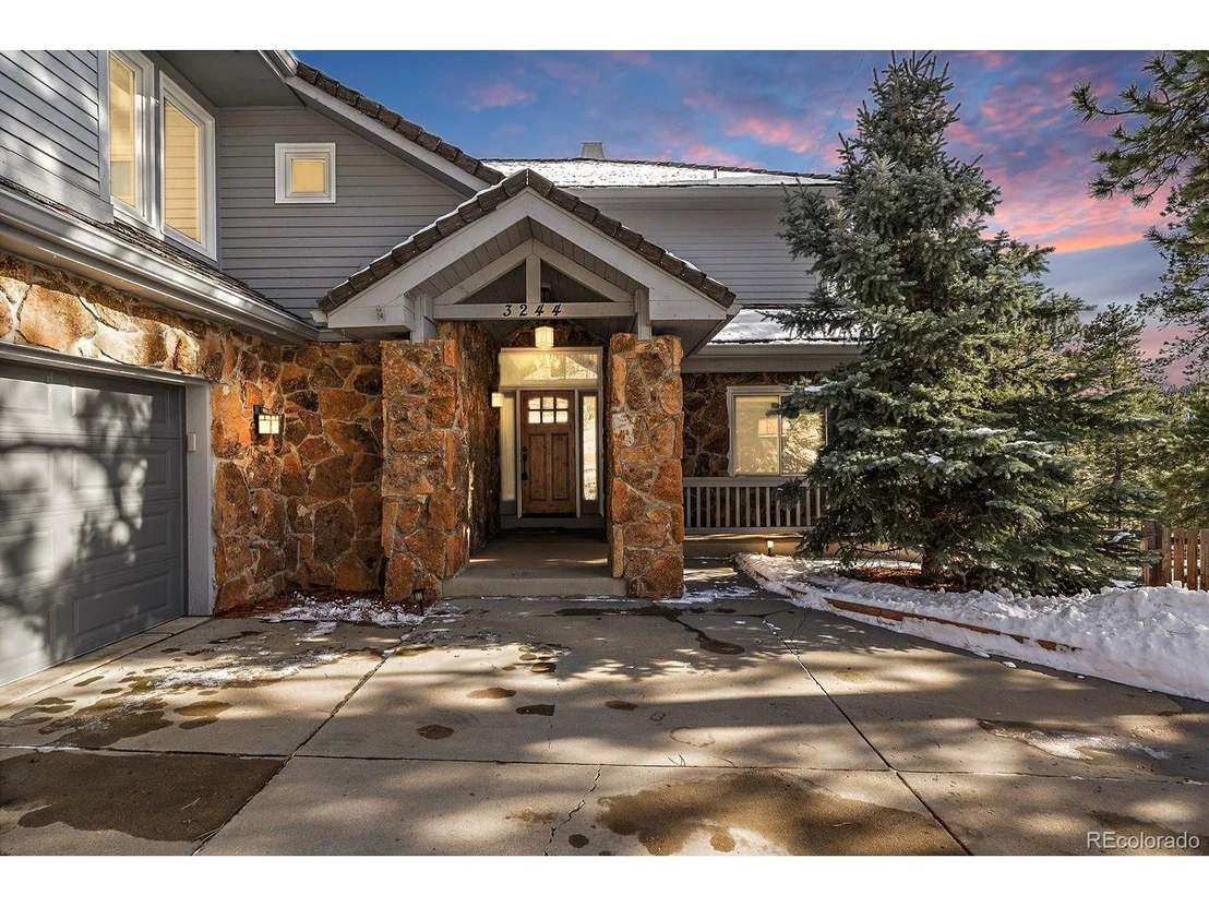 Photo of 3244 Elk View Dr