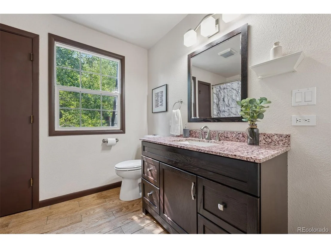 Photo of 264 Whiskey Jay Hill Rd
