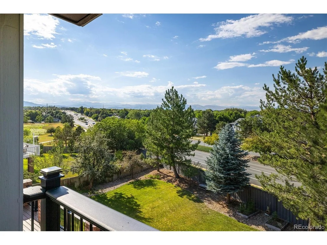 Photo of 2437 Waneka Lake Trl