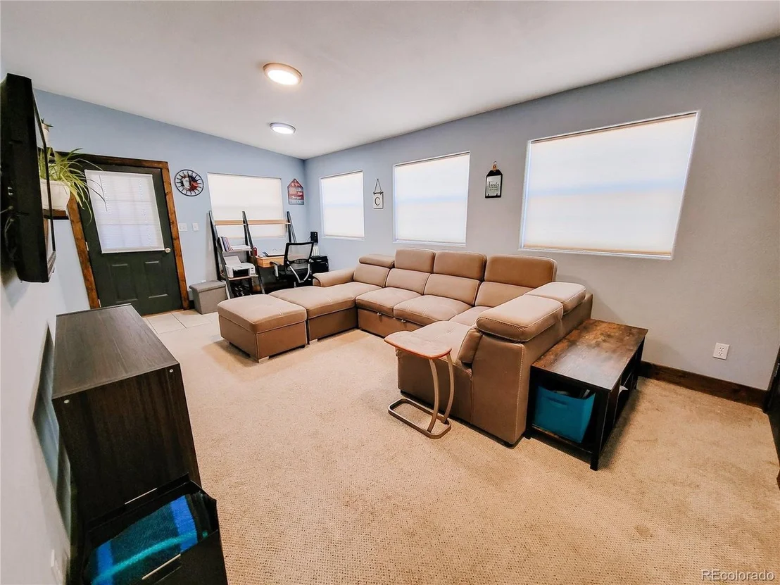Photo of 331 Hidden View Dr