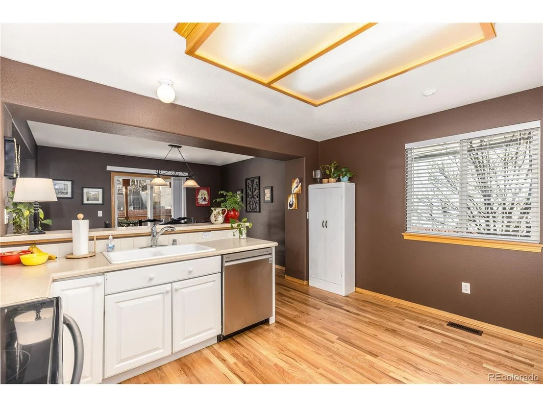Photo of 1349 Carnation Cir