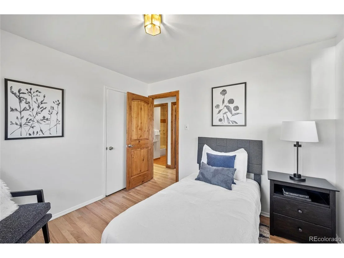 Photo of 7864 Hampden Cir E