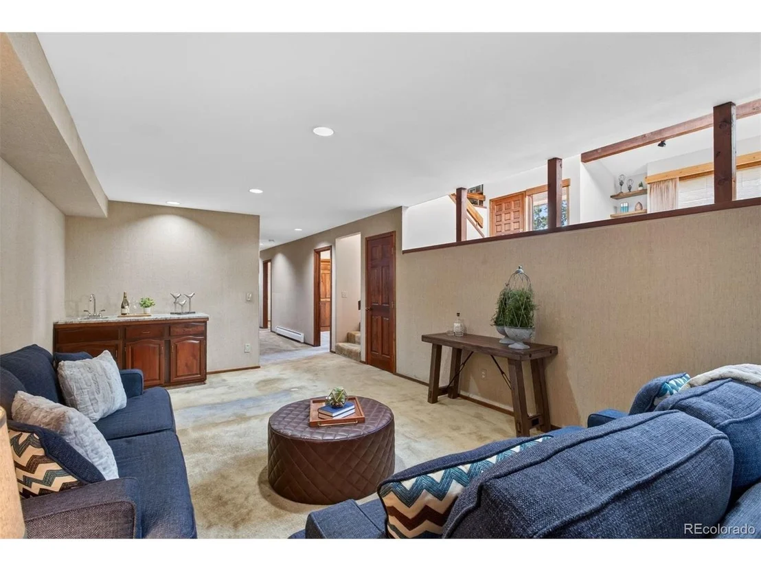 Photo of 1644 Tamarac Dr