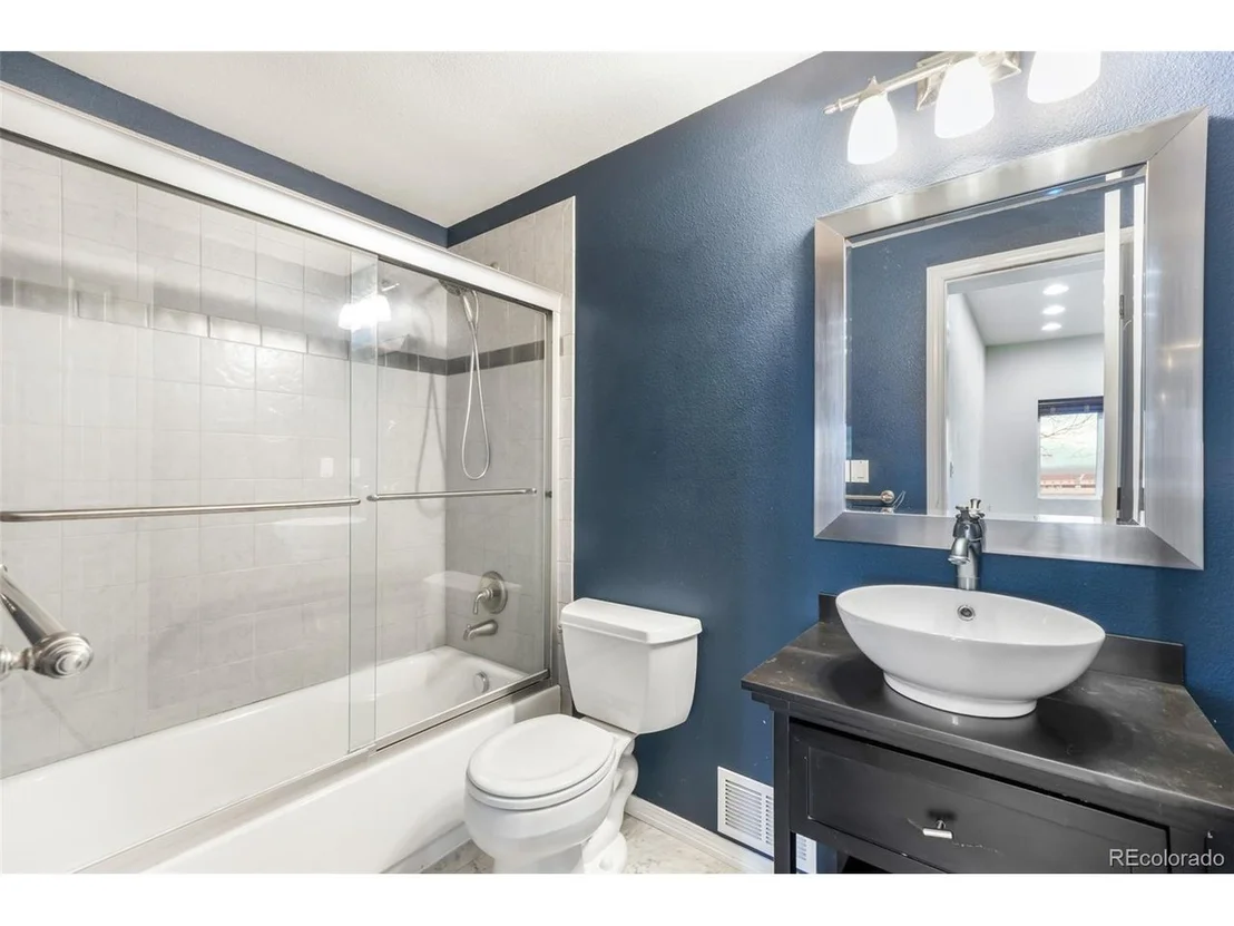 Photo of 15656 Paiute Cir