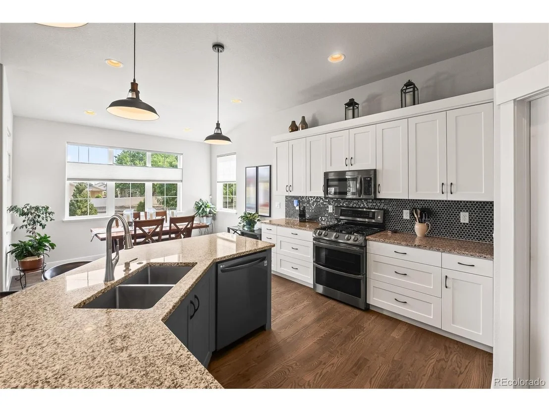 Photo of 401 Cascade Ct