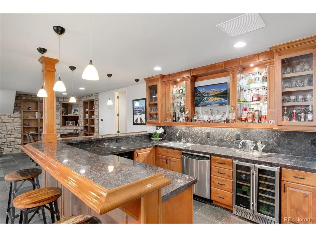 Photo of 7410 Cameron Dr