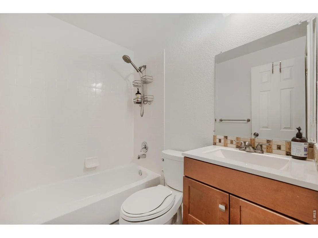 Photo of 1476 Periwinkle Dr
