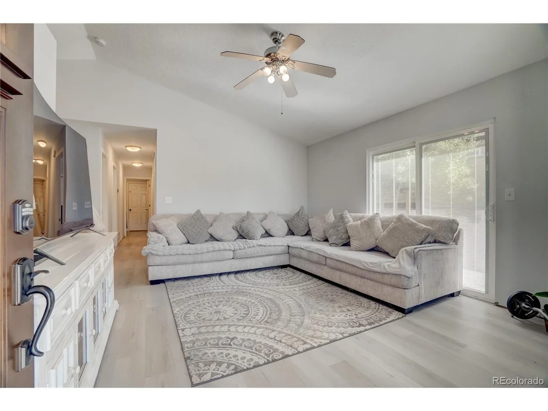 Photo of 4208 Laurel Dr