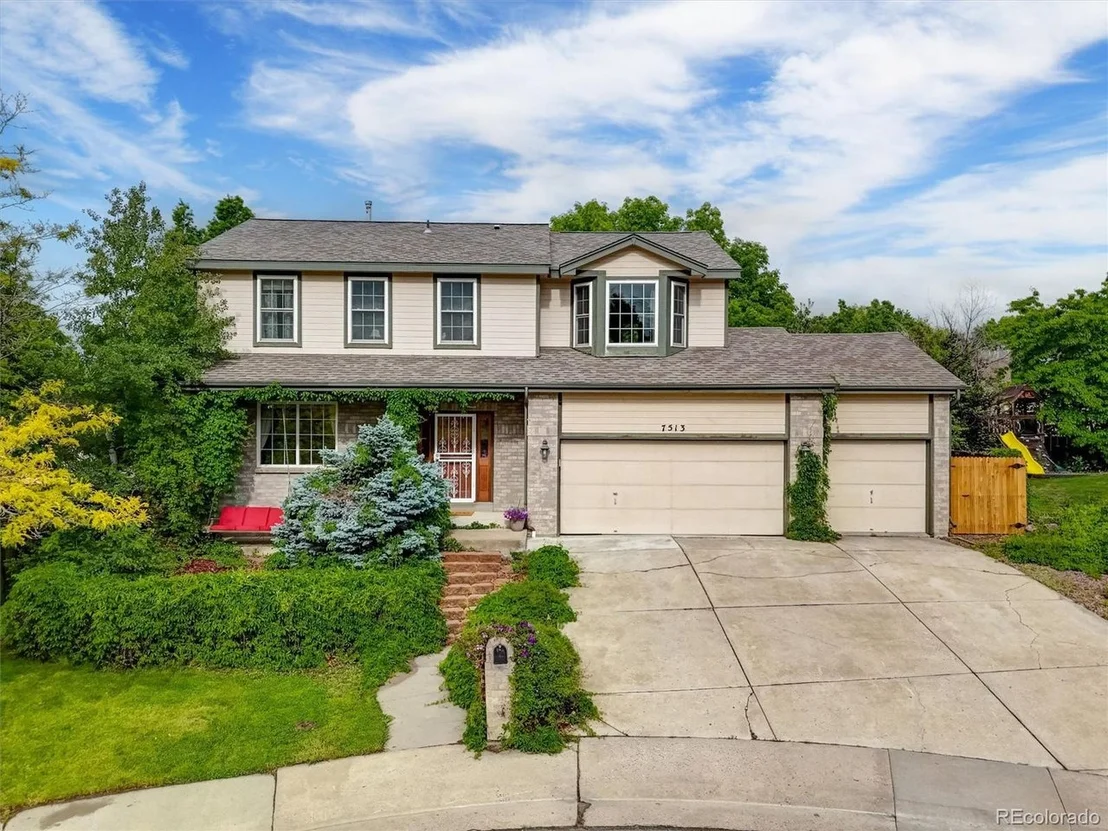 Photo of 7513 Simms Ct