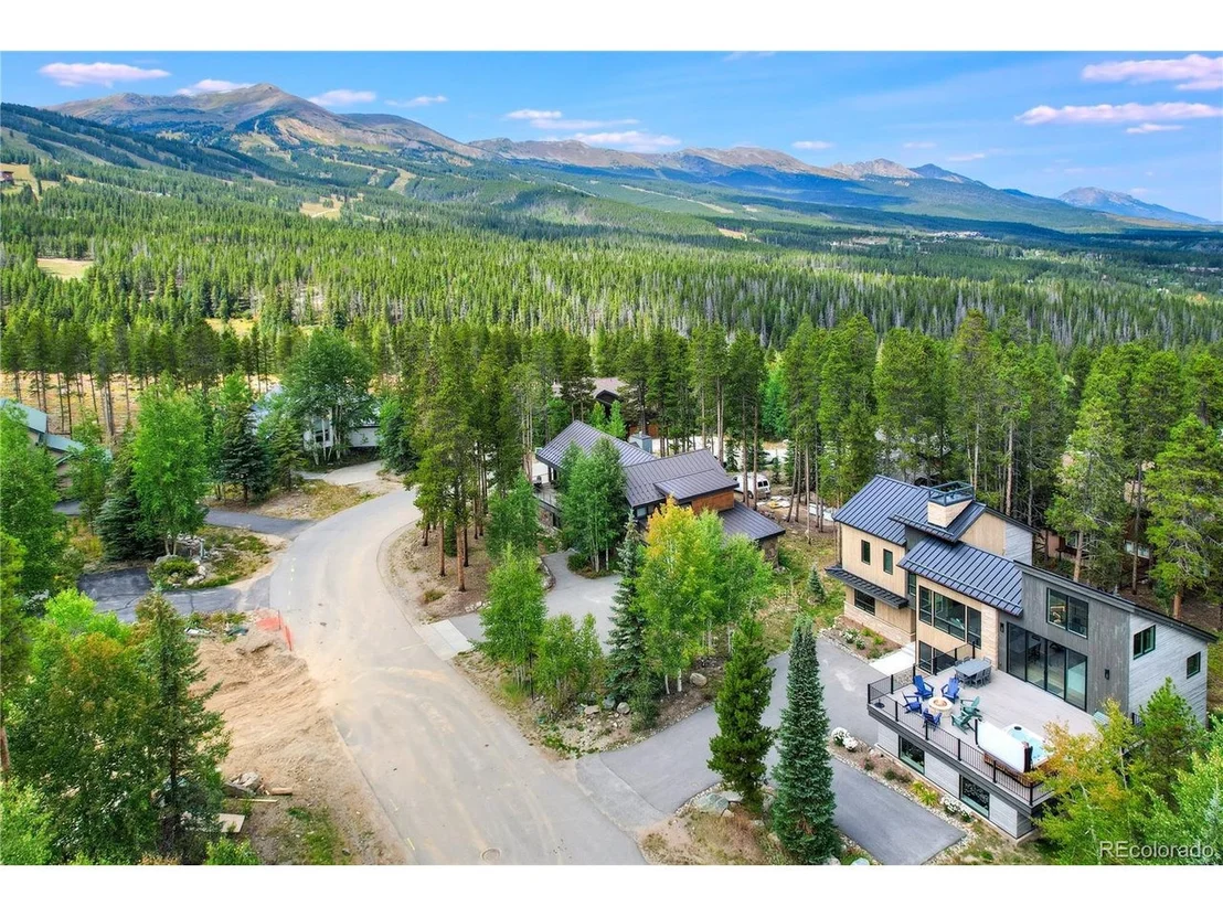 Photo of 19 White Cloud Dr