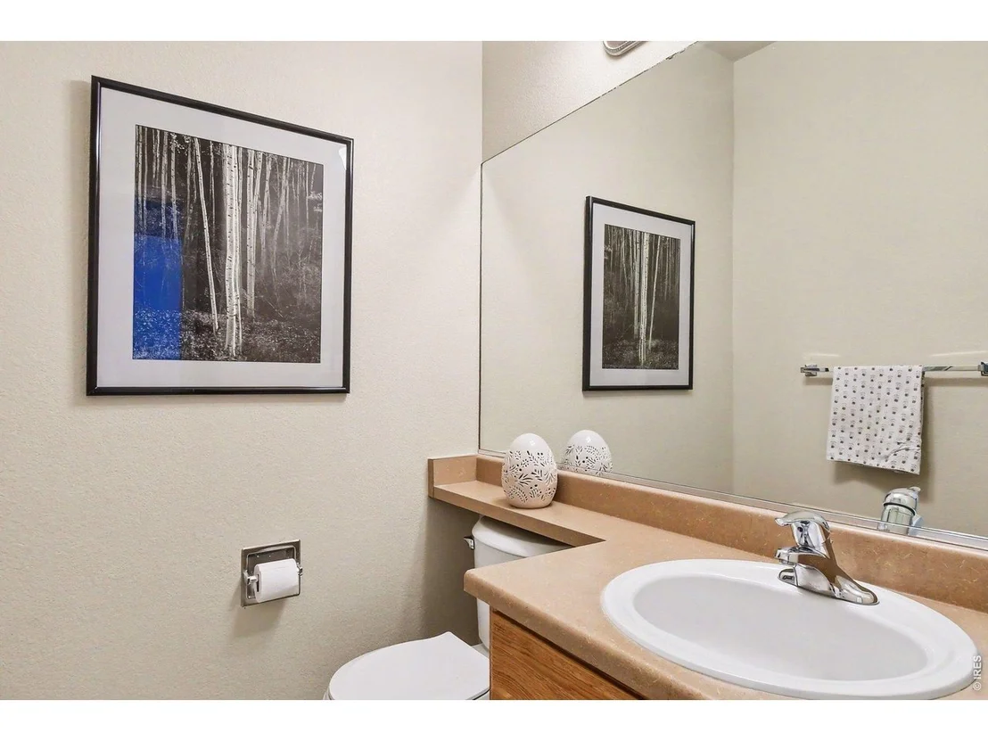 Photo of 7562 Triangle Dr