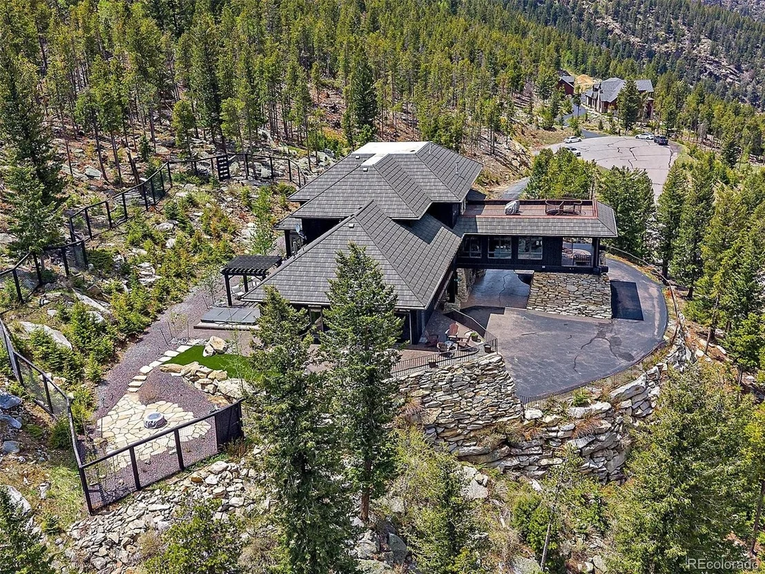 Photo of 221 Halter Way