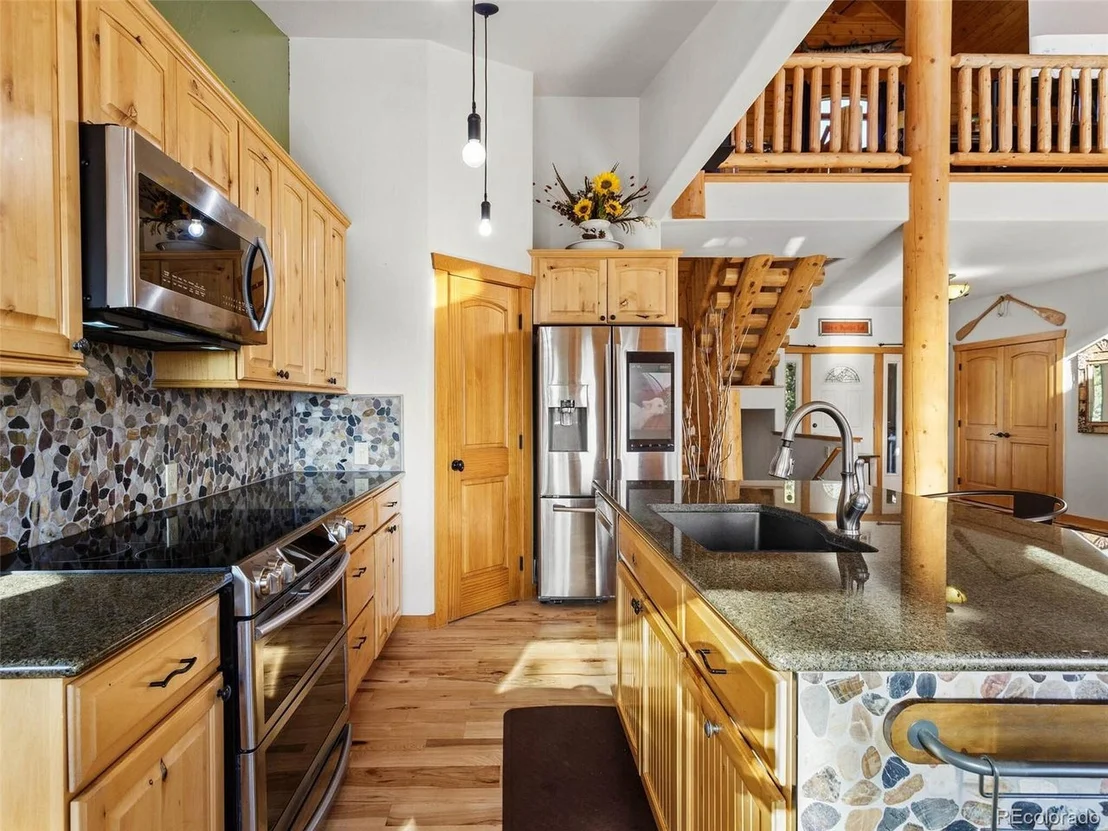 Photo of 98 Valley View Ln