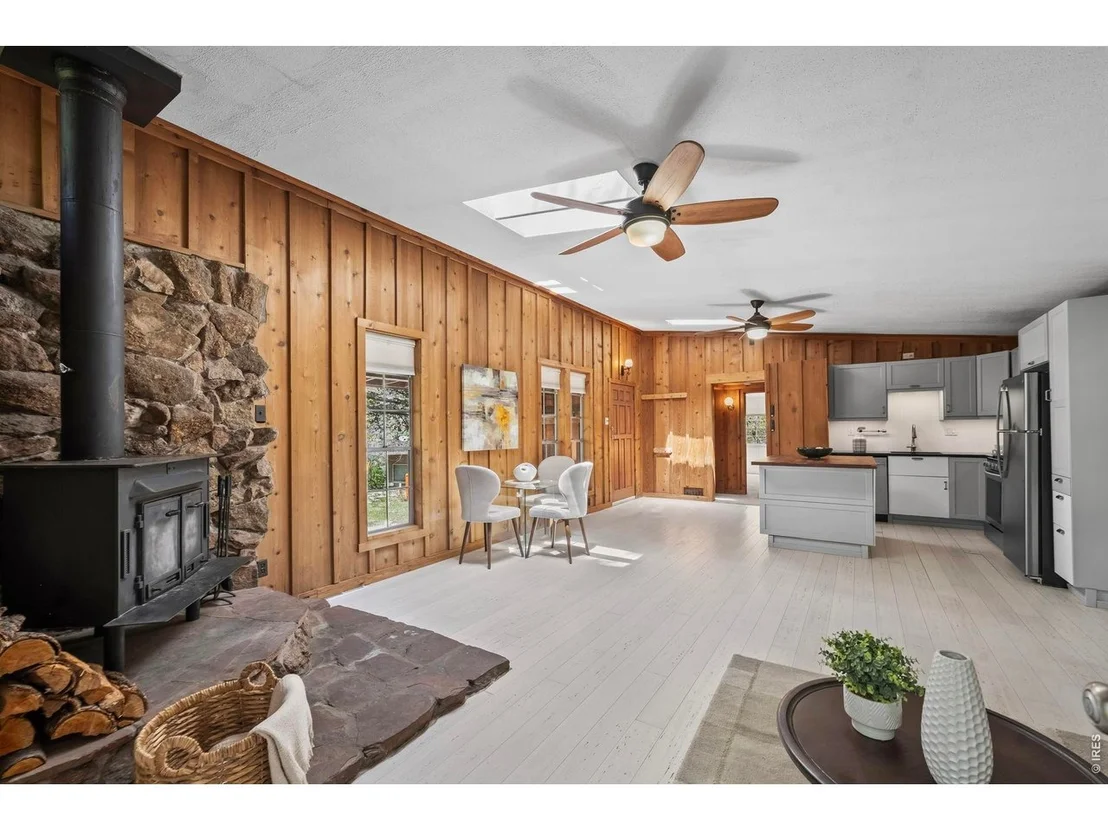 Photo of 41 Silver Spruce