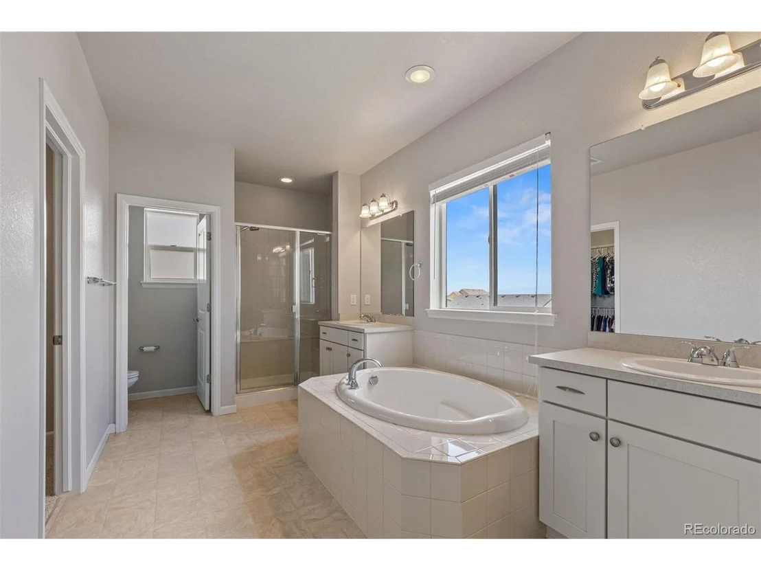 Photo of 1674 Ghost Dance Cir