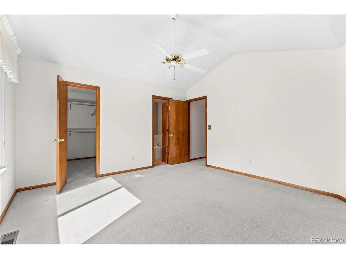 Photo of 11657 Laurel Ln