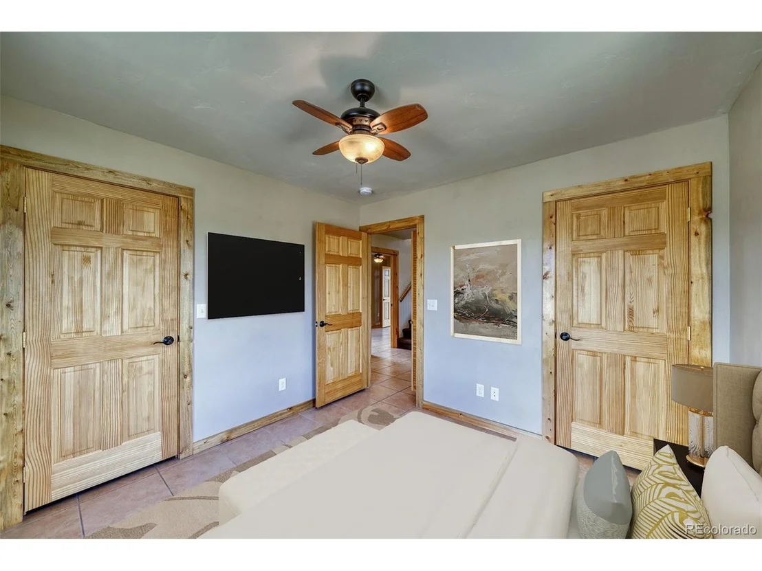 Photo of 768 Loop Rd