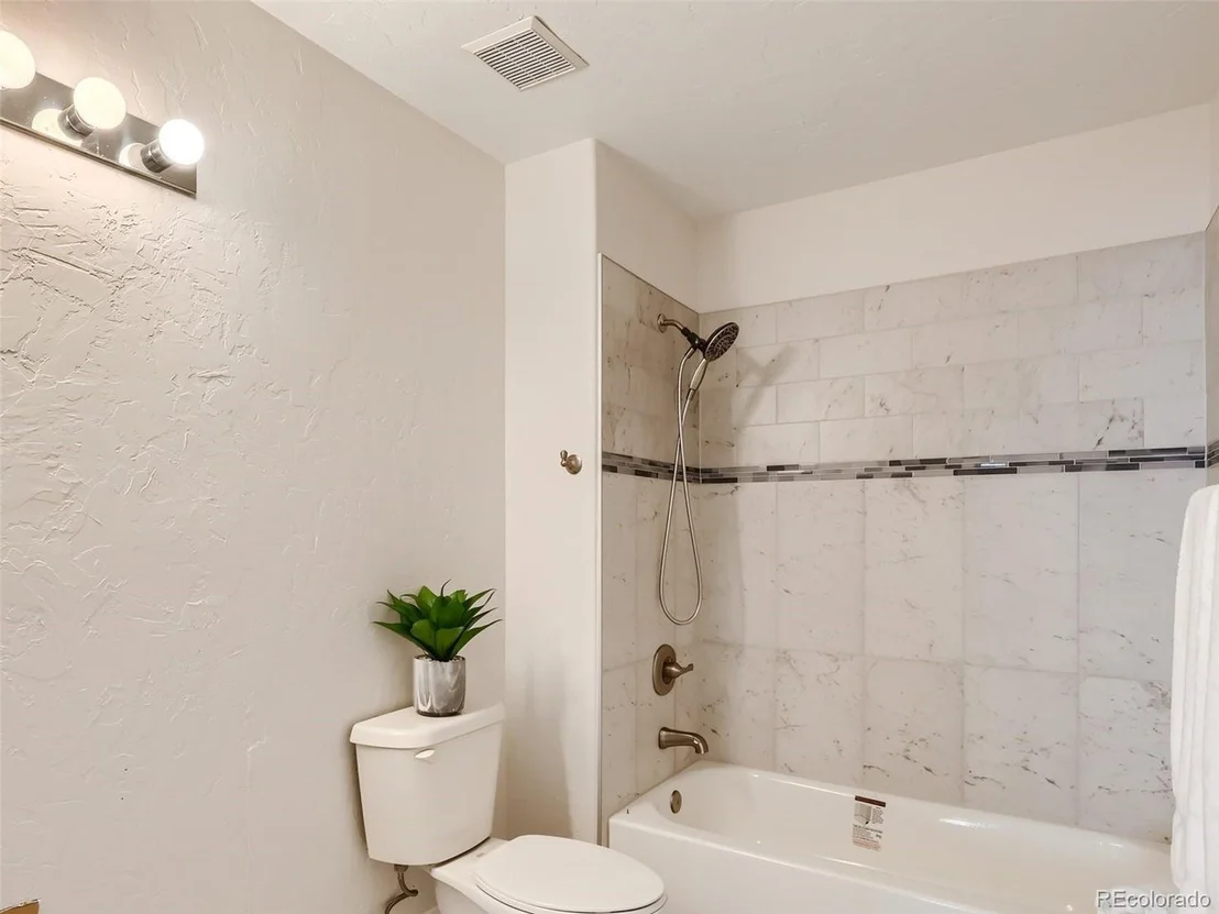 Photo of 96 Audrey Cir