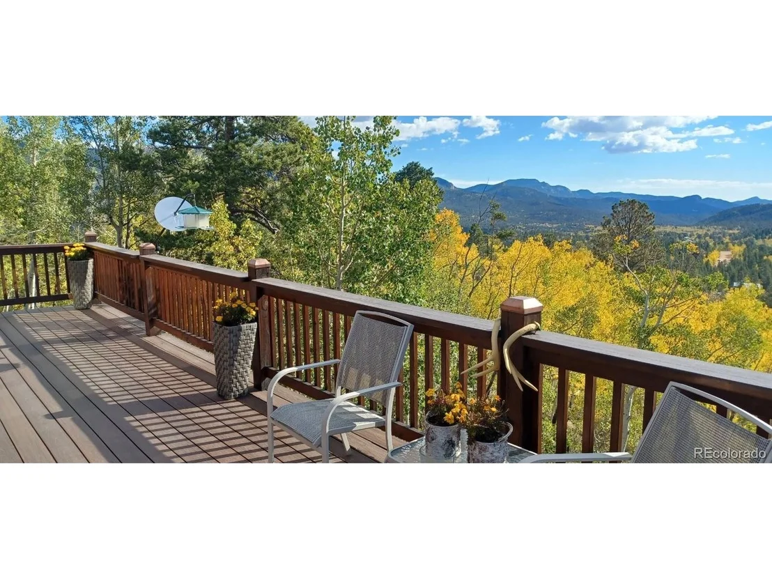 Photo of 1302 Royal Ridge Dr
