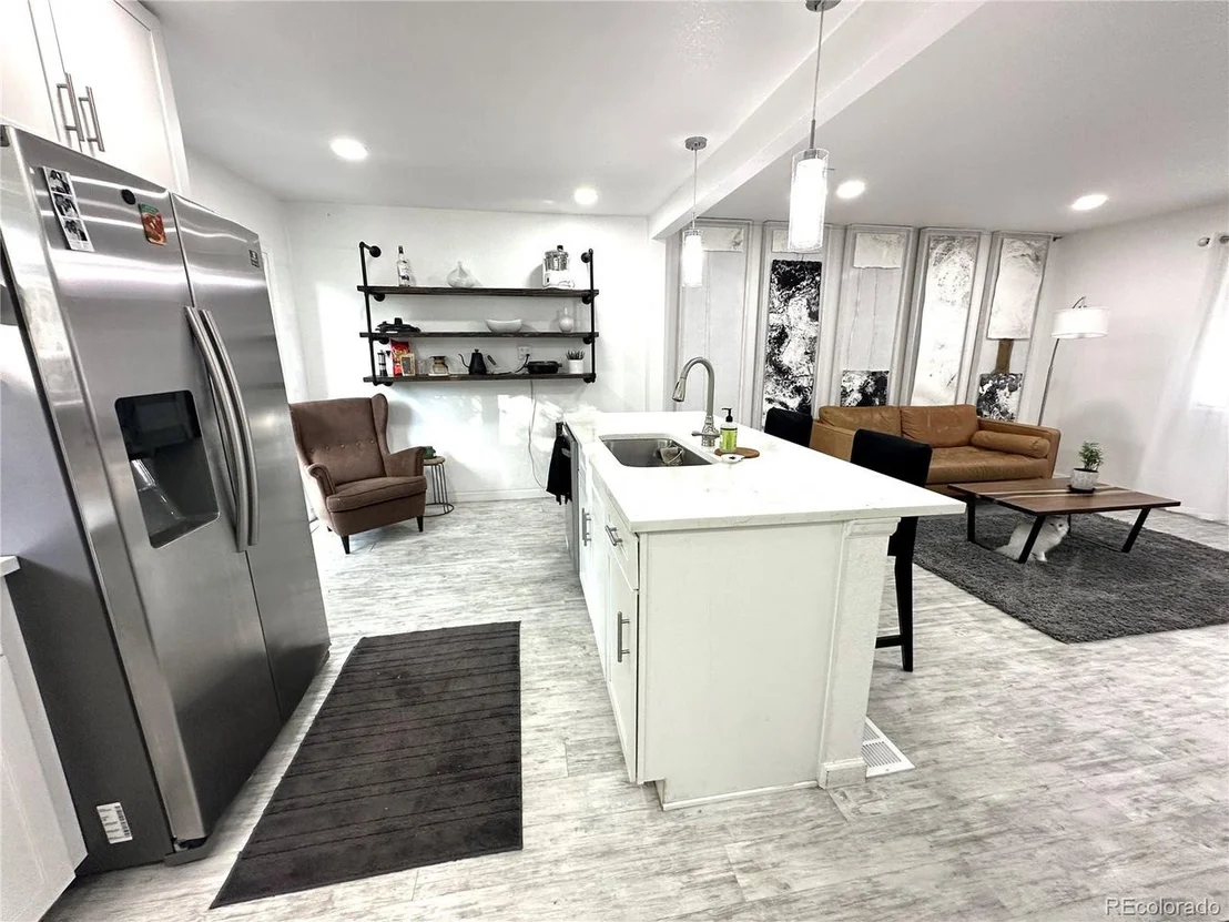 Photo of 8217 Explorador Calle