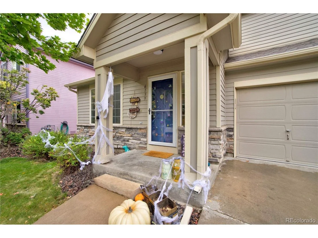 Photo of 6139 Shamrock Cir