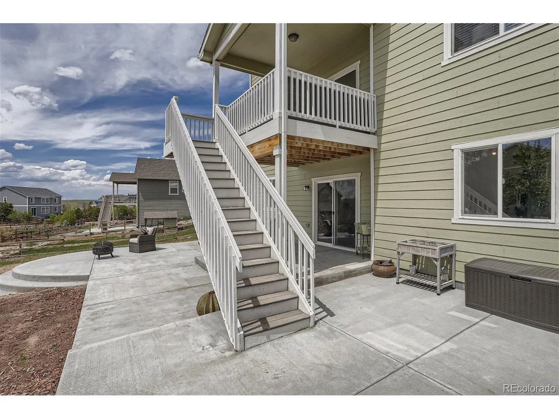 Photo of 42033 Colonial Trl
