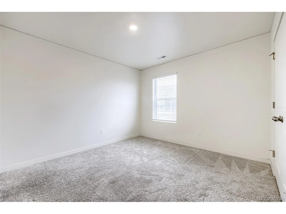 Photo of 801 Crest St
