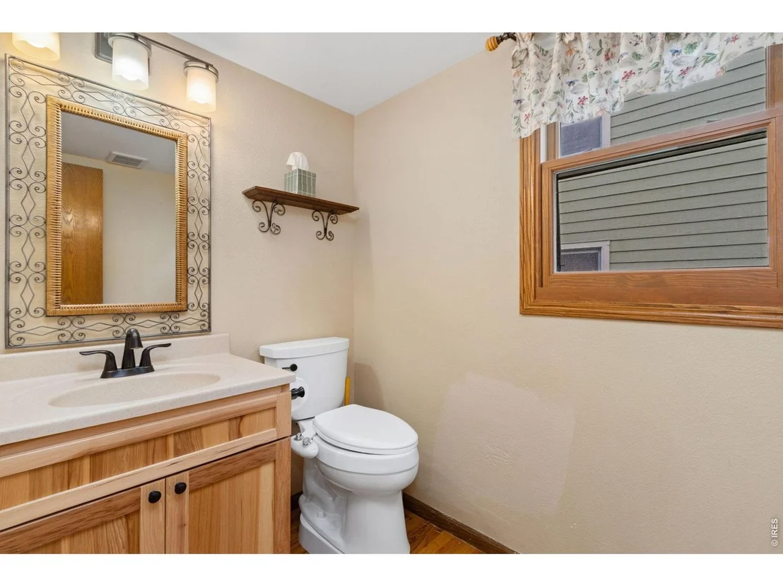 Photo of 1562 Faraday Cir