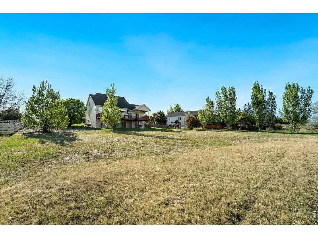 Photo of 52 Lakeview Cir